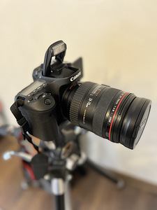 Canon 80D (4 foto / 5)