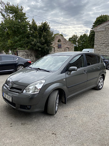Autorent. Rentida auto.Muuga tee 112 (1 foto / 10)