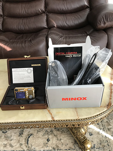 Kaamera teemantidega,24karat Gold Minox Gold DC4211 (3 foto / 3)