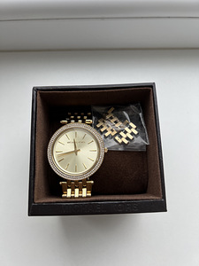 Michael Kors Käekell / Часы (2 фото из 2)