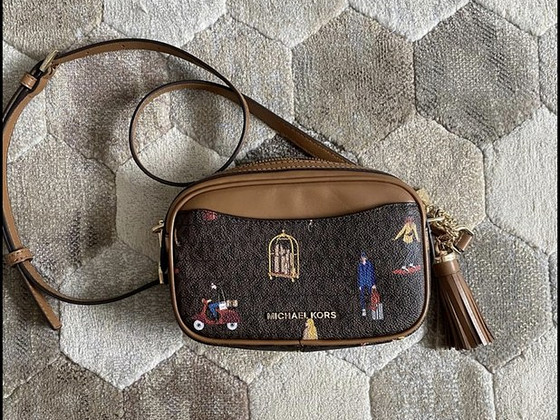 Michael kors сумка / üleõlakott