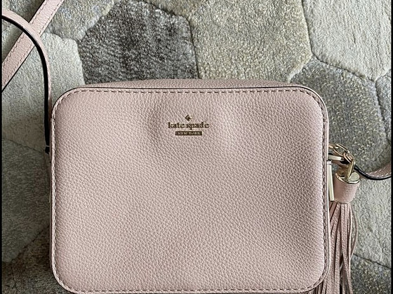 Kate Spade сумка / ülaõlakott