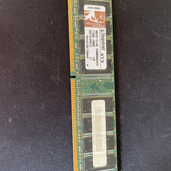 Kingston 512MB 400 MHz DDR CL3 ram-i pulk