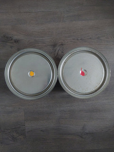 Värv metallile, 2,7 l. värv must, punane, sinine, valge. (2 foto / 6)