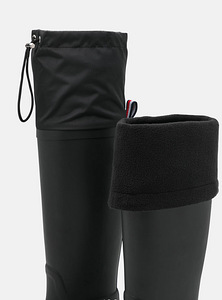 НОВЫЕ шины TOMMY HILFIGER. Первоначальная цена 129,95 евро (3 фото из 3)