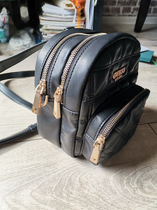 Guess рюкзак (3 фото из 7)