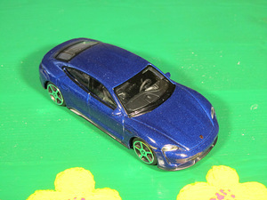 Mudelauto Porsche Taycan 1:43 - UUS! (6 foto / 7)