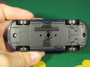 Mudelauto Porsche Taycan 1:43 - UUS! (7 foto / 7)