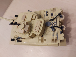 Konstruktor - tank/ BRICK TANK (3 foto / 7)
