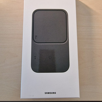 Быстрое беспроводное зарядное устройство Samsung Duo