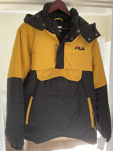 Fila jope (2 foto / 3)