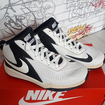 Tossud nike 37,5 suurus