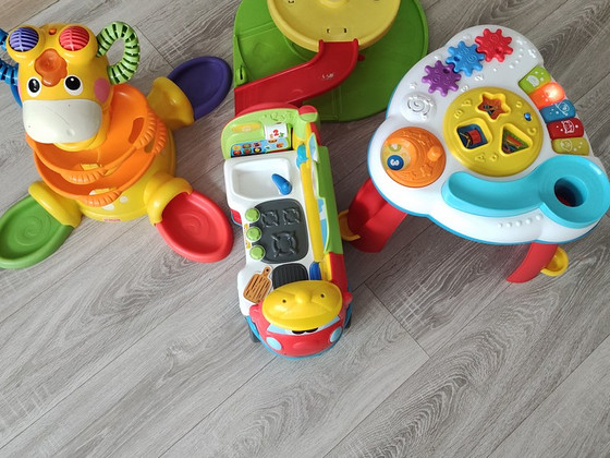 Игрушки