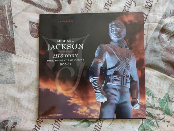 MICHAEL JACKSON - HISTORY: Past, Present and Future, BOOK I