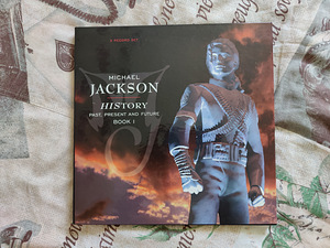 MICHAEL JACKSON - HISTORY: Past, Present and Future, BOOK I (1 фото из 10)