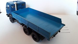 Mudel 1:43 KAMAZ MADE IN NSSR (3 foto / 6)