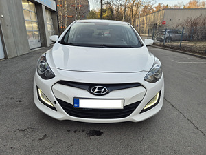 Autorent / Autorent (2 foto / 10)