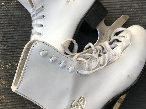 Коньки женскиеSP Jamie sale & David Pelletier size 4 CCM Ic