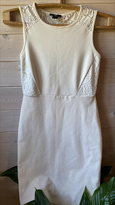Платье H&M XS (1 фото из 2)