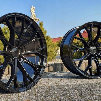Продам диски hexer hx039 r20