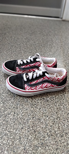 Vans детская обувь стр.32 (1 фото из 4)