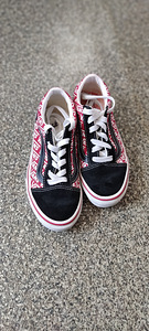 Vans детская обувь стр.32 (2 фото из 4)