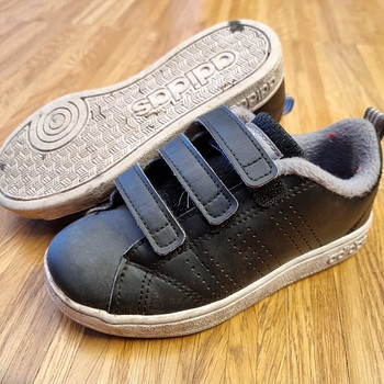 Laste jalanõud Adidas nr 28