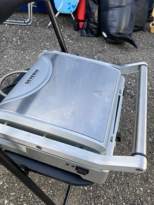 Severin Grill (1 foto / 2)