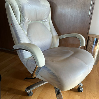 XXL nahast kontoritool Chairman 402 – praeguses seisukorras
