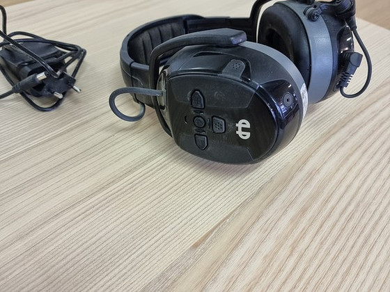 Hellberg xstream ld active listening
