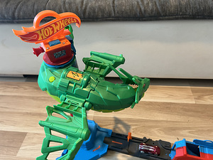 Hot wheels (1 фото из 3)