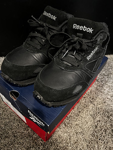 Кроссовки reebok из искусственной кожи 38 (3 фото из 3)