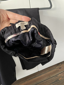Костюм Burberry (3 фото из 5)
