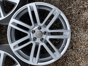 20" Audi originaalveljed 5x112 (uued) (4 foto / 10)