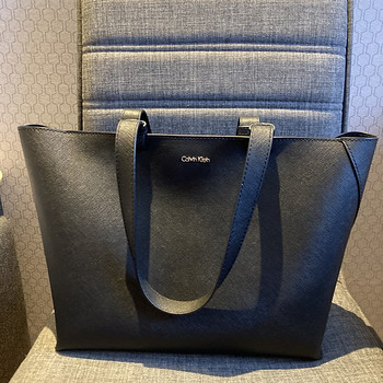 Calvin Klein käekott