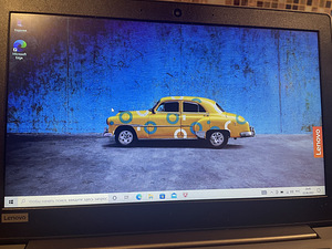 Lenovo Laptop (1 foto / 4)