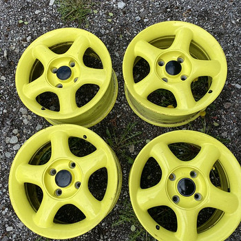 Ats Honda erksad R15 valuveljed 4x108