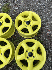 Ats Honda erksad R15 valuveljed 4x108 (3 foto / 7)