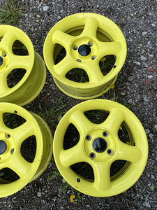 Ats Honda erksad R15 valuveljed 4x108 (4 foto / 7)