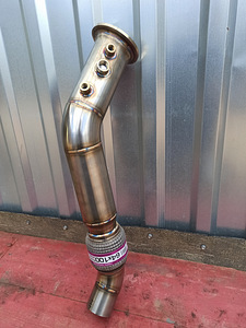Downpipe даунпайп BMW (6 фото из 10)