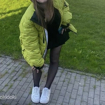 Продаю пуховик, теплый для холода самое то