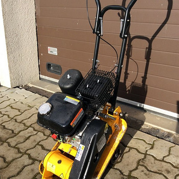 Rammer (vibroplaat) rent