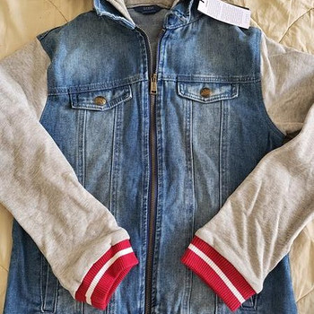 Guess 14 лет (СМАРТ БЕСПЛАТНО)