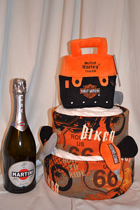 Торт из памперсов Harley Davidson Tools (2 фото из 5)
