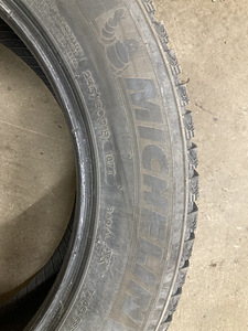 Naastrehvid michelin 18/235/60 (4tk) (2 foto / 3)