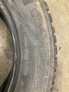 Naastrehvid michelin 18/235/60 (4tk) (3 foto / 3)