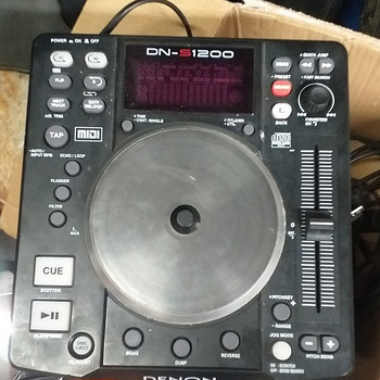 Denon DN-S1200 ja DN-X120