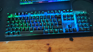 HyperX Alloy FPS RGB mehaaniline mänguklaviatuur (1 foto / 1)
