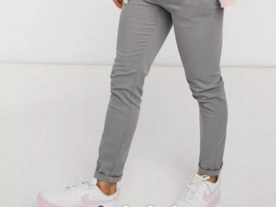 Светло-серые брюки чинос скинни ASOS DESIGN