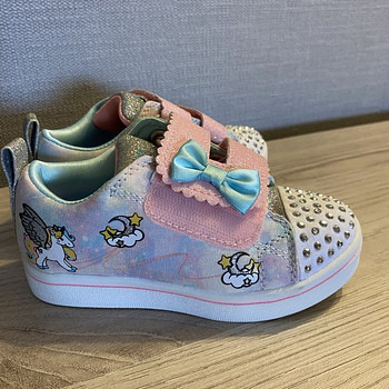 Новые кроссовки Skechers 24размер